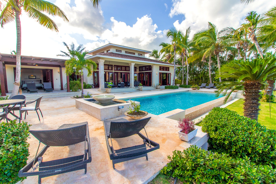 Luxury villa with a huge pool